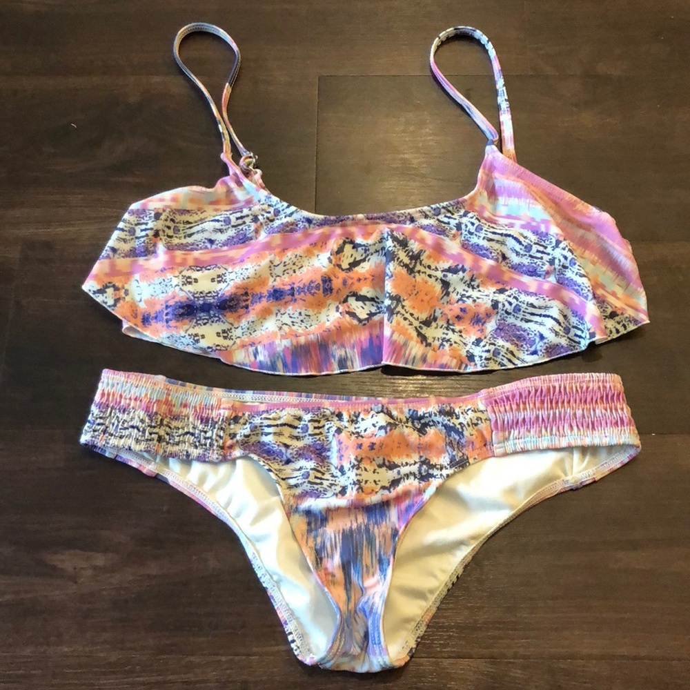 Raisins Bikini